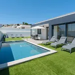 Aura With Private Pool *
